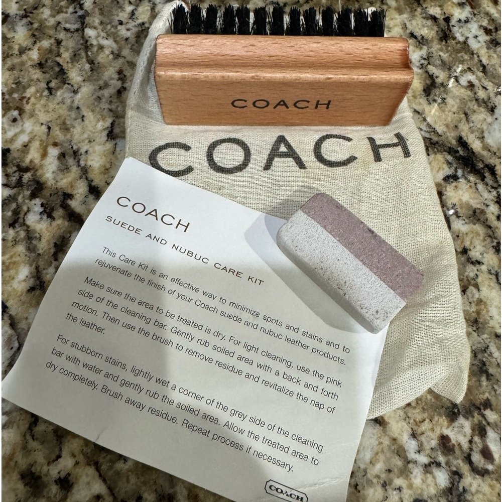 Coach Vintage 3" Wooden Suede and Nubuc
Brush Made In Germany